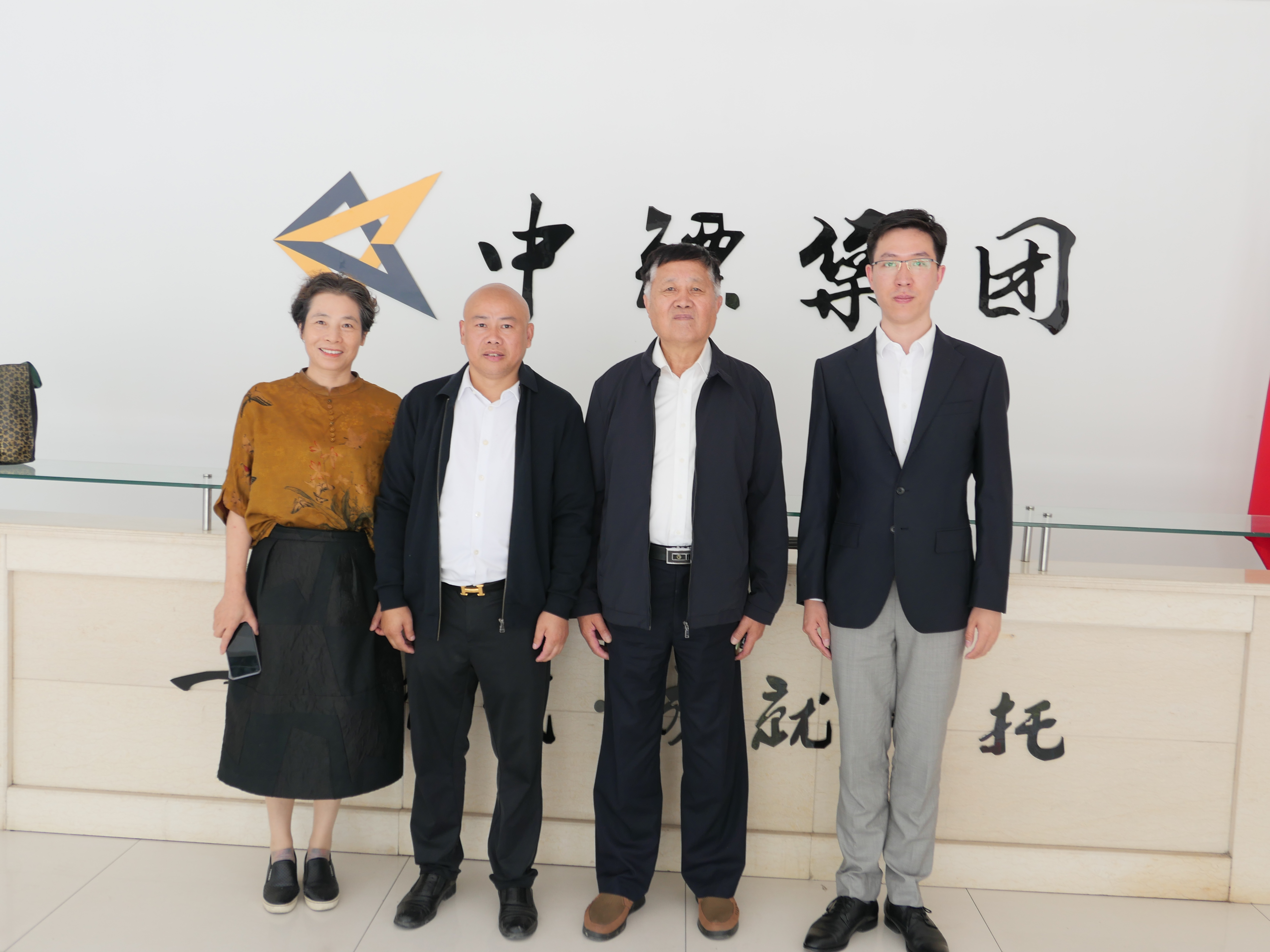 上海江西商會奉賢分會領(lǐng)導蒞臨中鏢危運